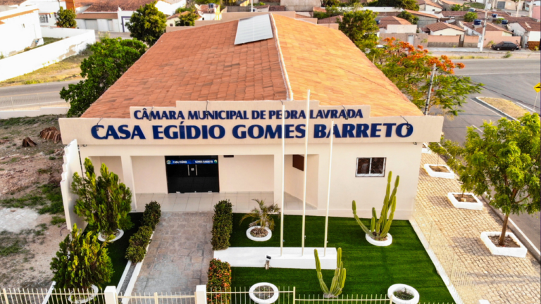 Câmara de Pedra Lavrada realiza sessão ordinária com análise de projetos do Executivo e do Legislativo