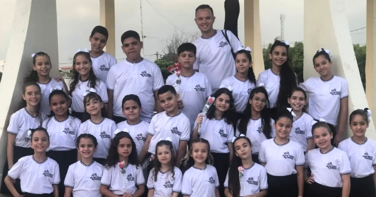 Leia mais sobre o artigo CMPL aprova comenda de honra ao mérito para Coral Infantil Pedras Preciosas