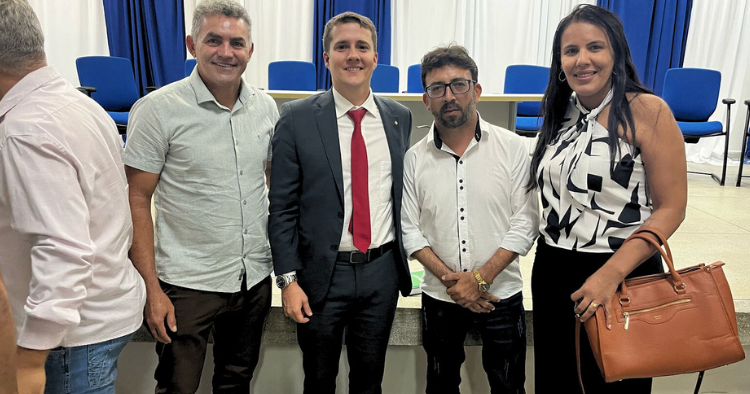 Leia mais sobre o artigo Vereadores de Pedra Lavrada participam do Projeto Empodera em Cuité