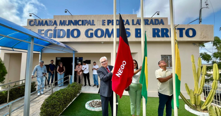 Leia mais sobre o artigo CMPL realiza cerimônia de Hasteamento das Bandeiras pela Independência do Brasil